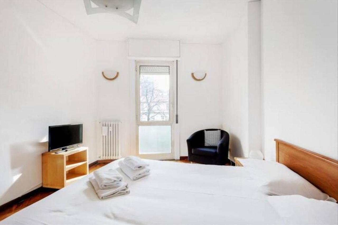 Porta Romana Comfortable Flat Con Balcone Milan Exterior photo